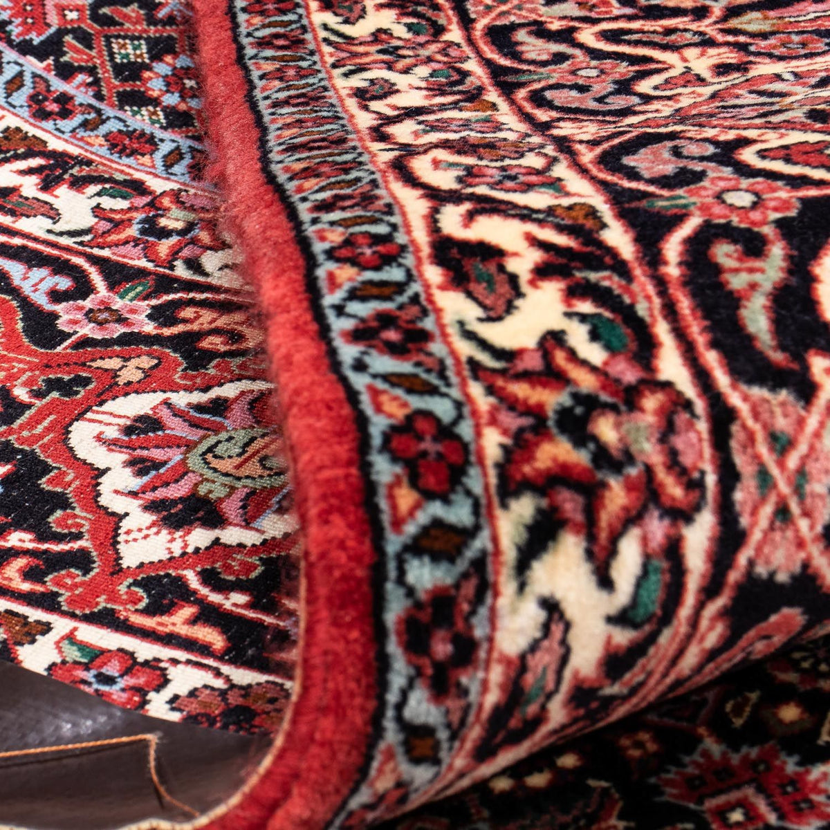 Persisk matta - Bijar - 310 x 250 cm - röd