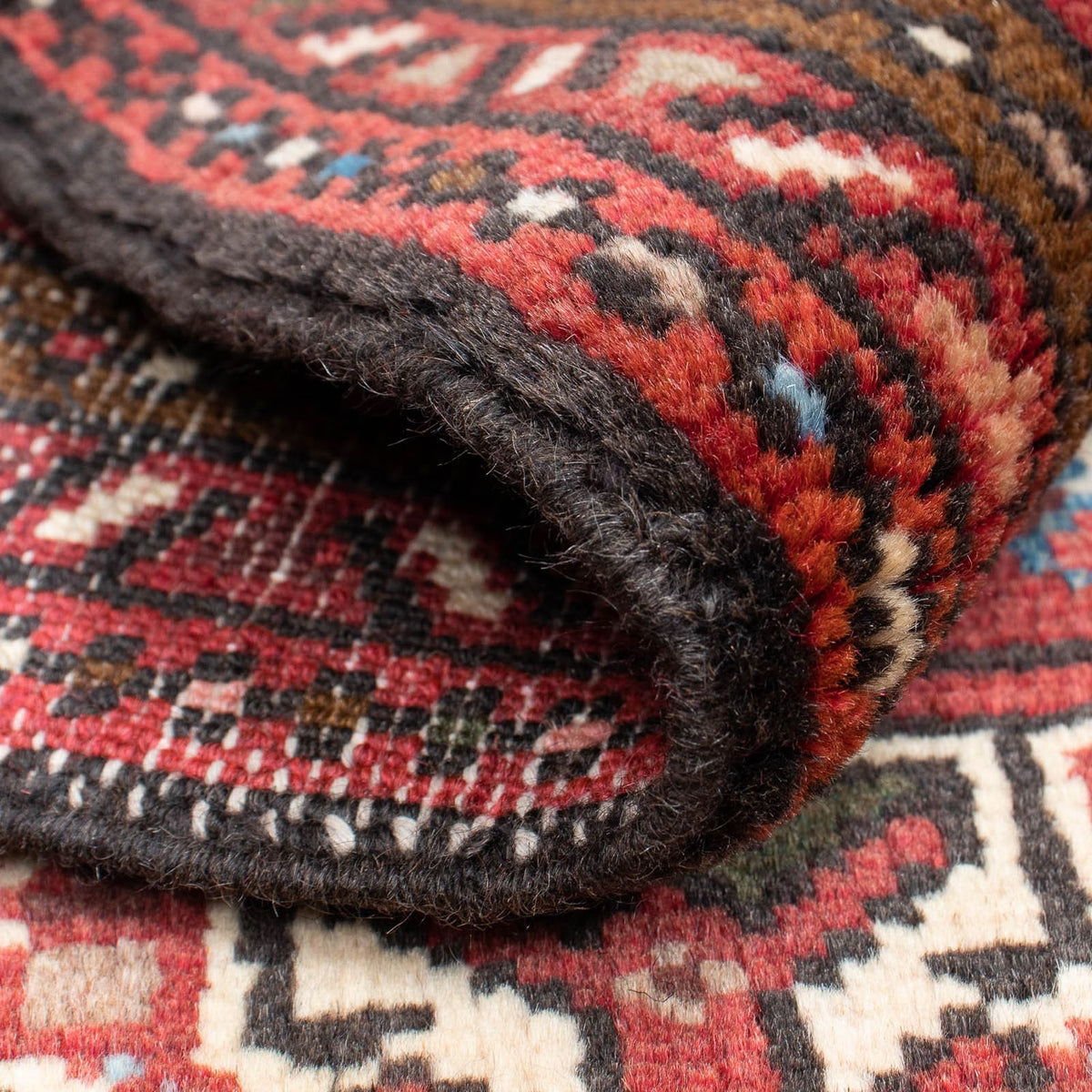 Persisk matta - Nomadic - 108 x 65 cm - mörkröd