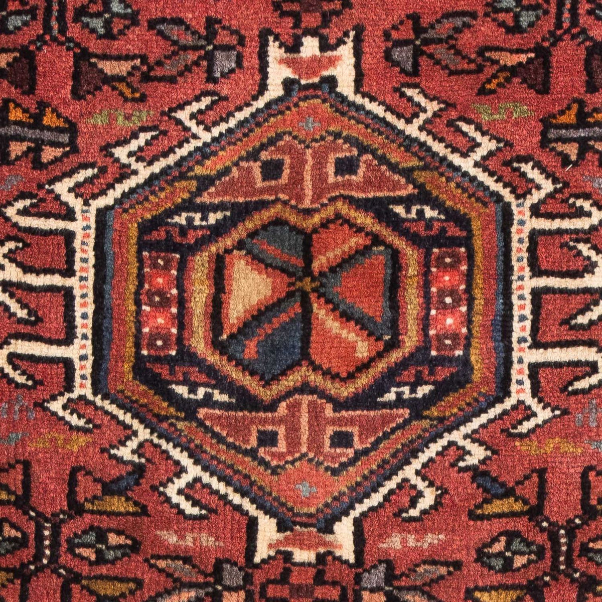 Persisk matta - Nomadic - 110 x 77 cm - mörkröd