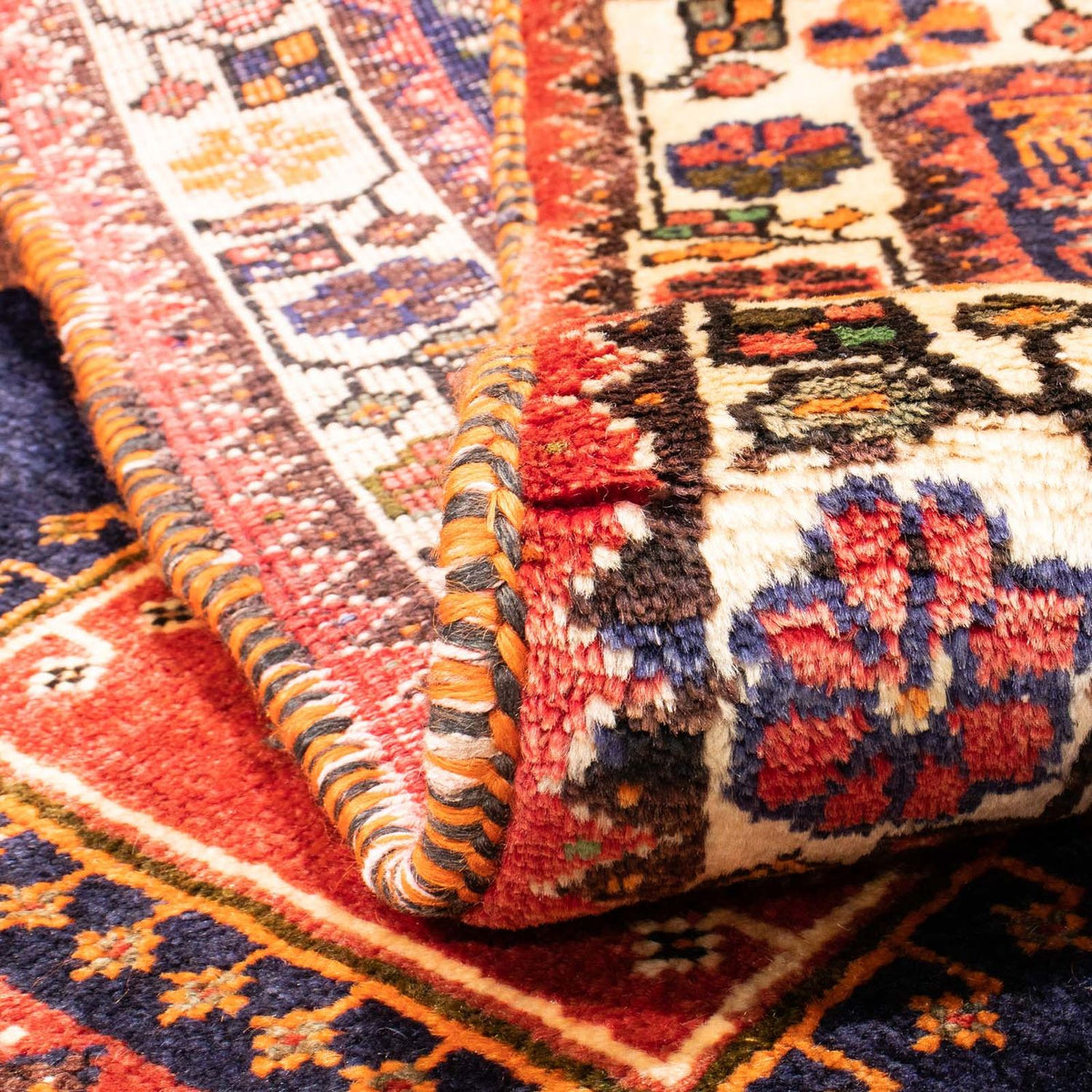 Persisk matta - Nomadic - 175 x 113 cm - mörkröd