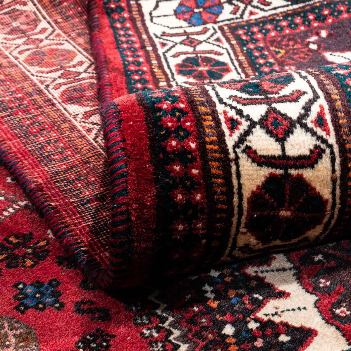 Persisk matta - Nomadic - 244 x 183 cm - mörkröd