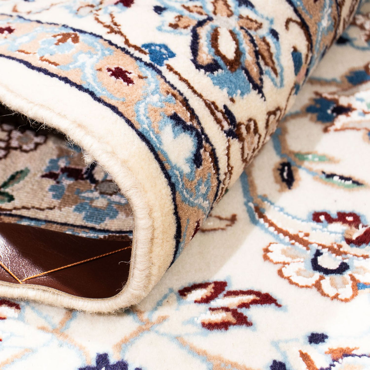 Persisk matta - Nain - Royal - 199 x 128 cm - beige