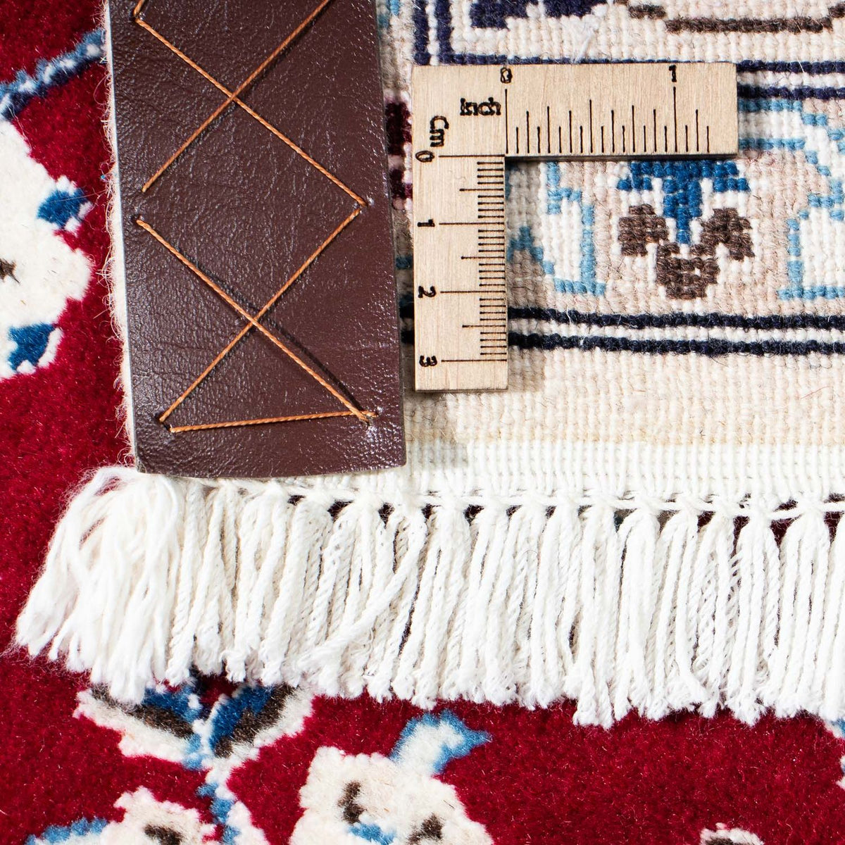 Persisk matta - Nain - Royal - 184 x 108 cm - mörkröd