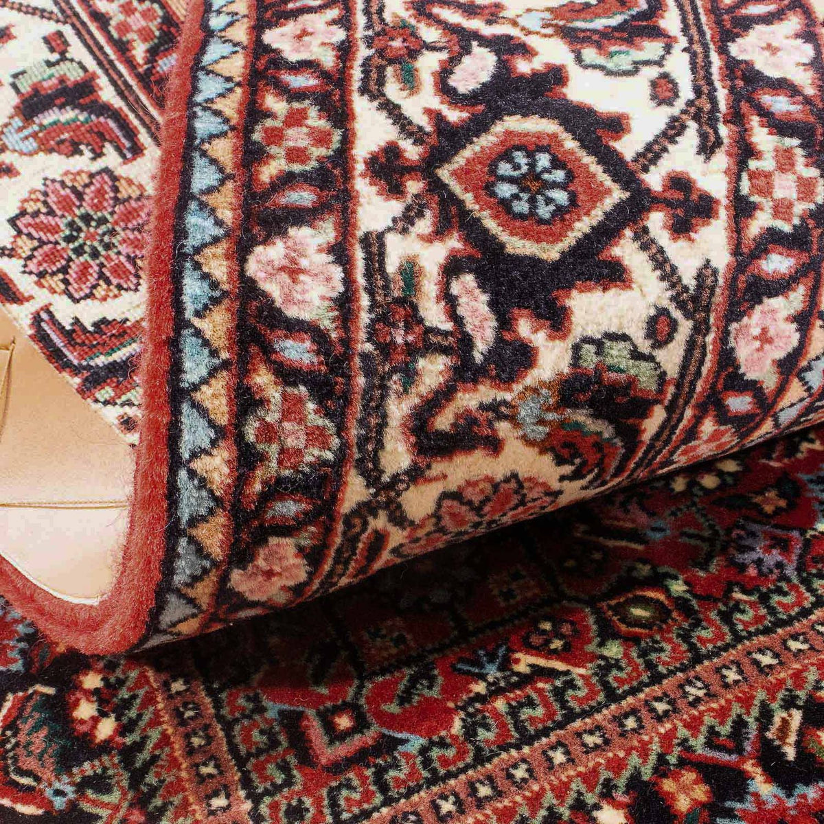 Persisk matta - Bijar - 140 x 83 cm - röd