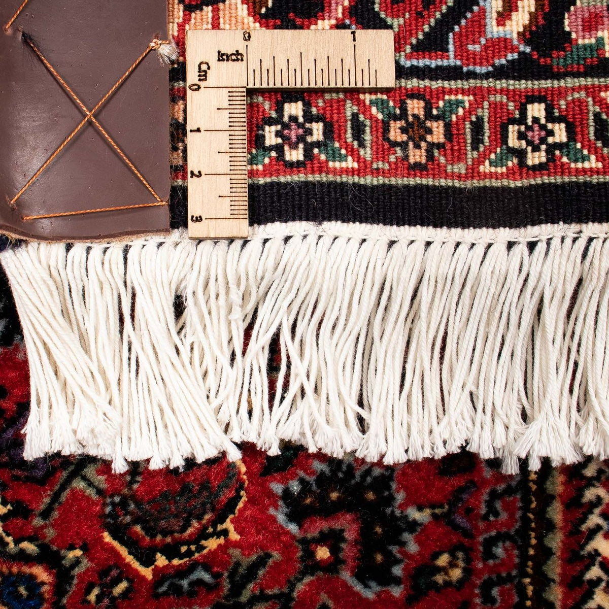 Persisk matta - Bijar - 250 x 200 cm - mörkröd