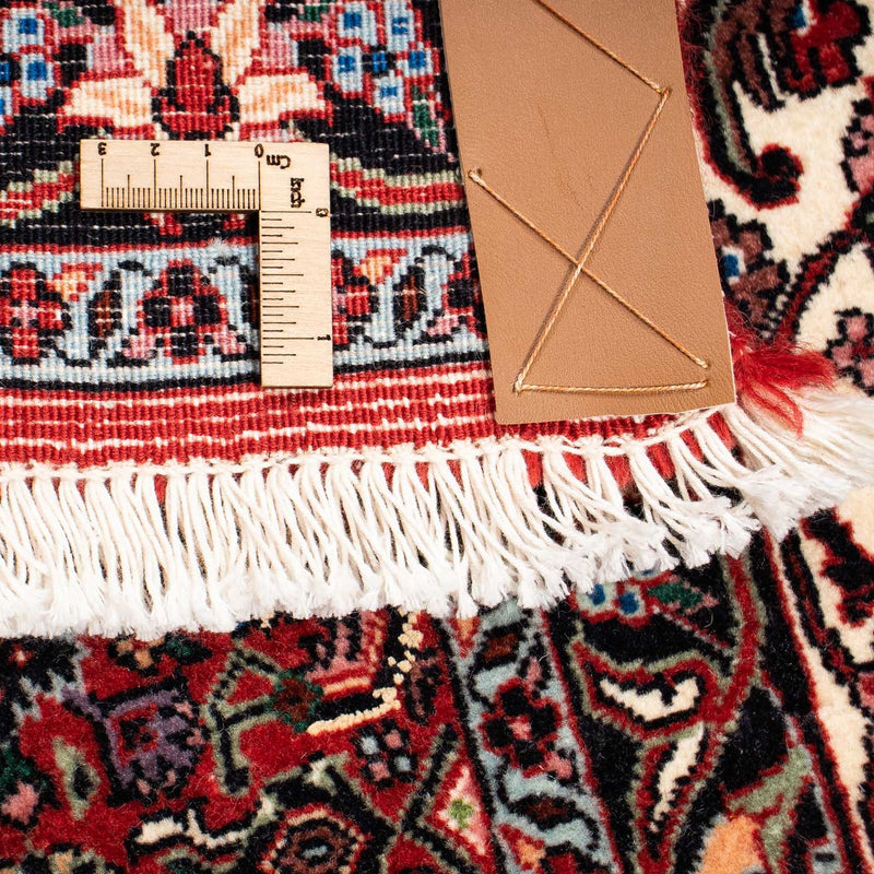 Persisk matta - Bijar - 254 x 198 cm - mörkröd