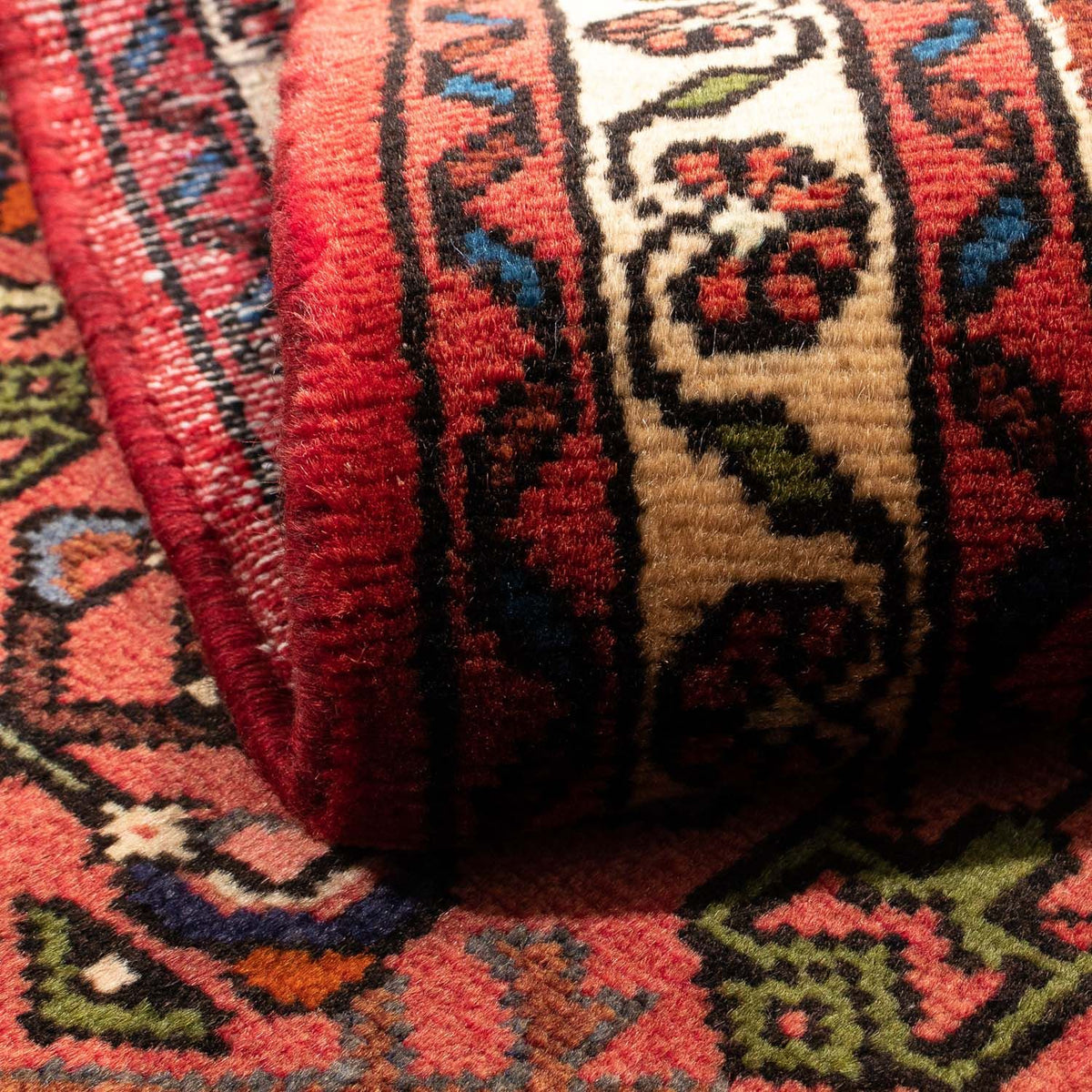 Persisk matta - Nomadic - 150 x 103 cm - mörkröd