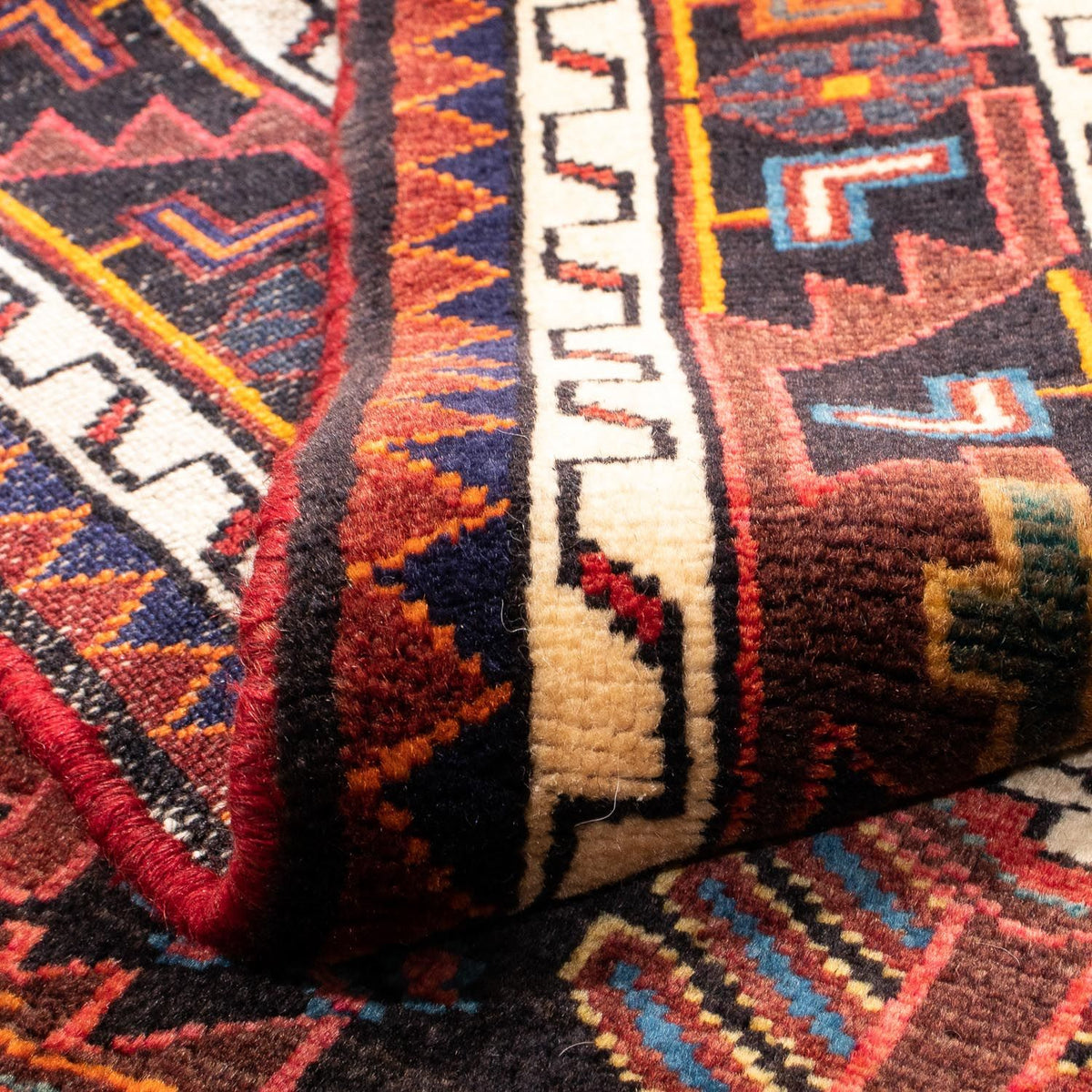 Persisk matta - Nomadic - 150 x 116 cm - mörkröd