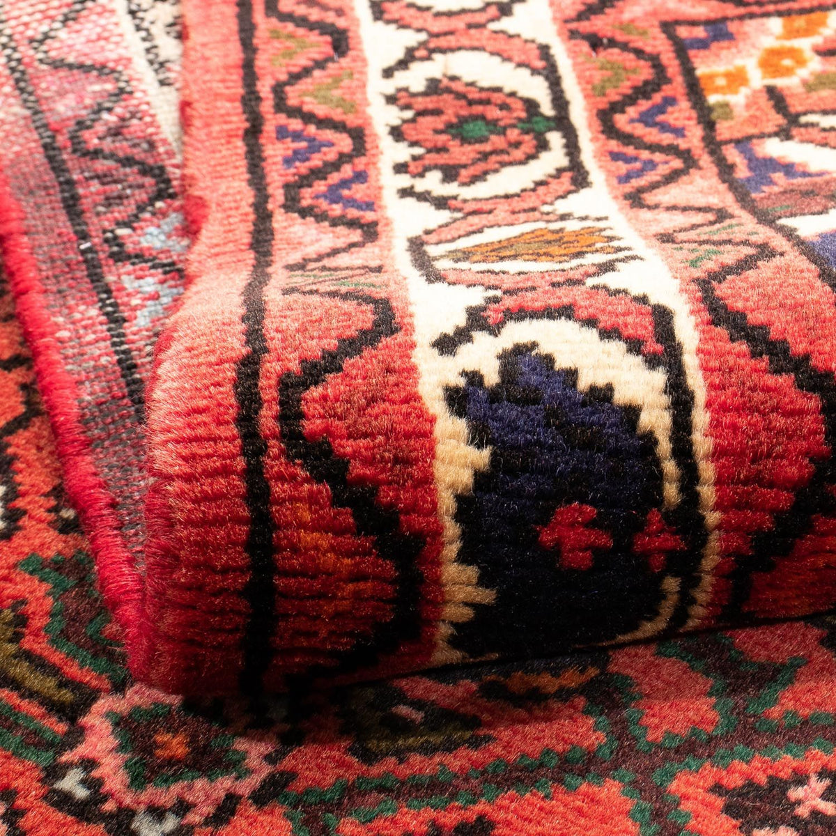 Persisk matta - Nomadic - 152 x 103 cm - mörkröd