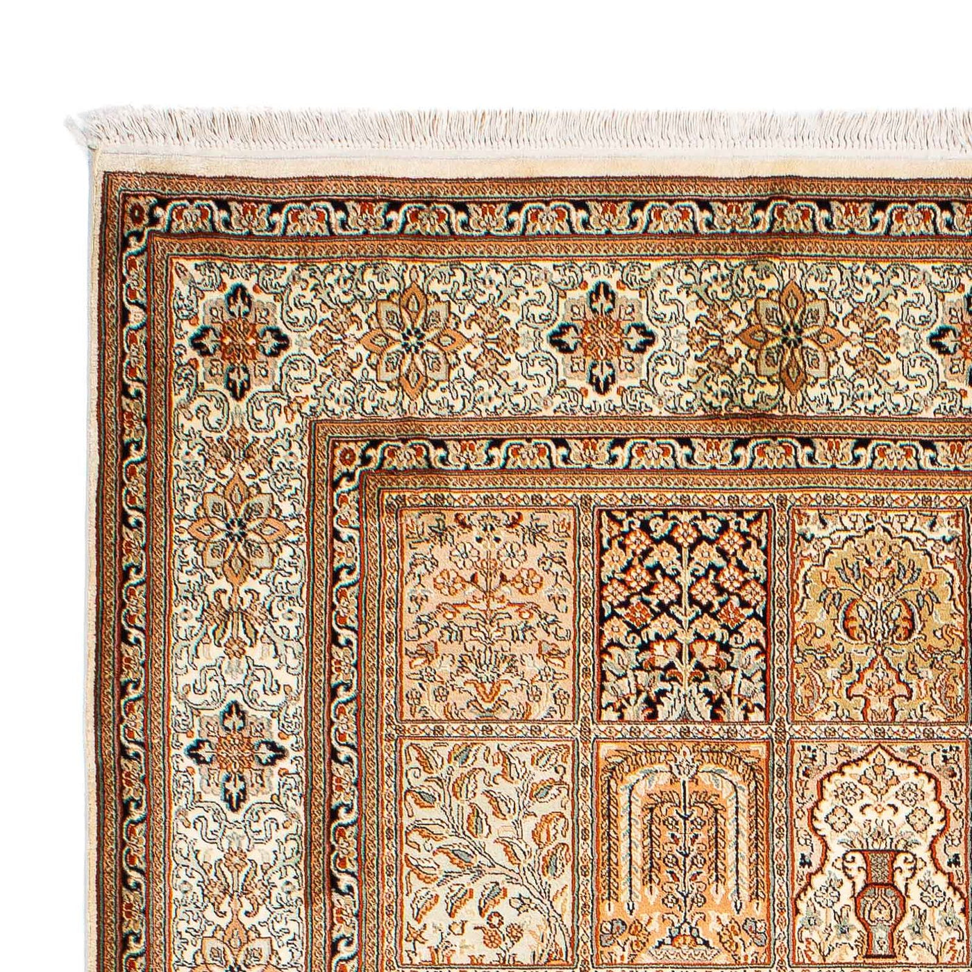 Kashmar Mattan 250x174cm - Oriental Carpet