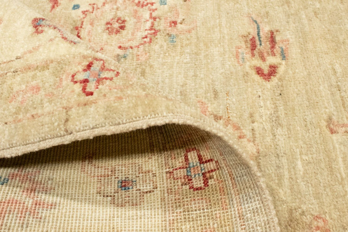 Ziegler Carpet - 220 x 172 cm - beige