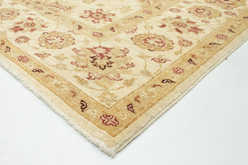 Ziegler Carpet - 176 x 128 cm - beige