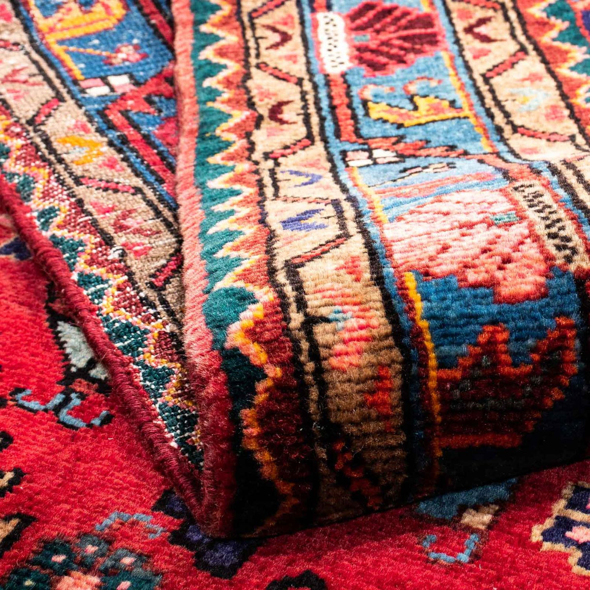 Persisk matta - Nomadic - 240 x 133 cm - mörkröd