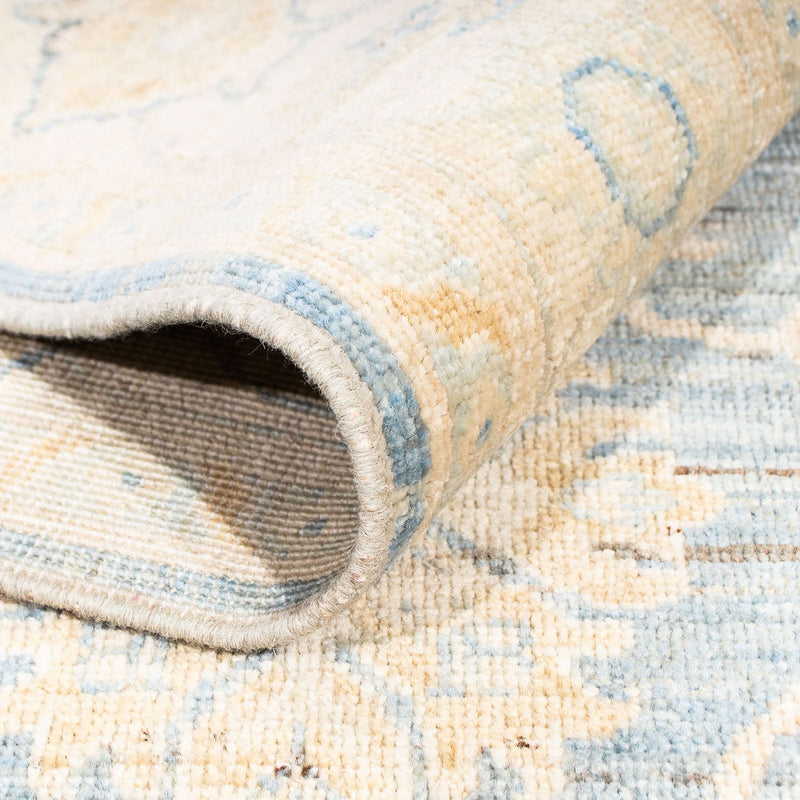 Ziegler Carpet - 206 x 153 cm - ljusblå