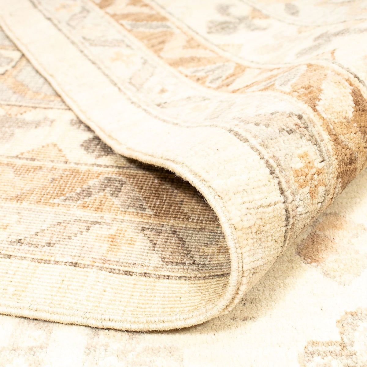 Ziegler Carpet - 424 x 302 cm - beige