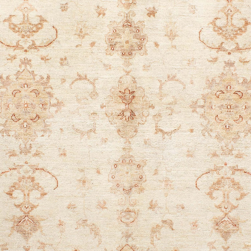 Ziegler Carpet - 227 x 168 cm - beige