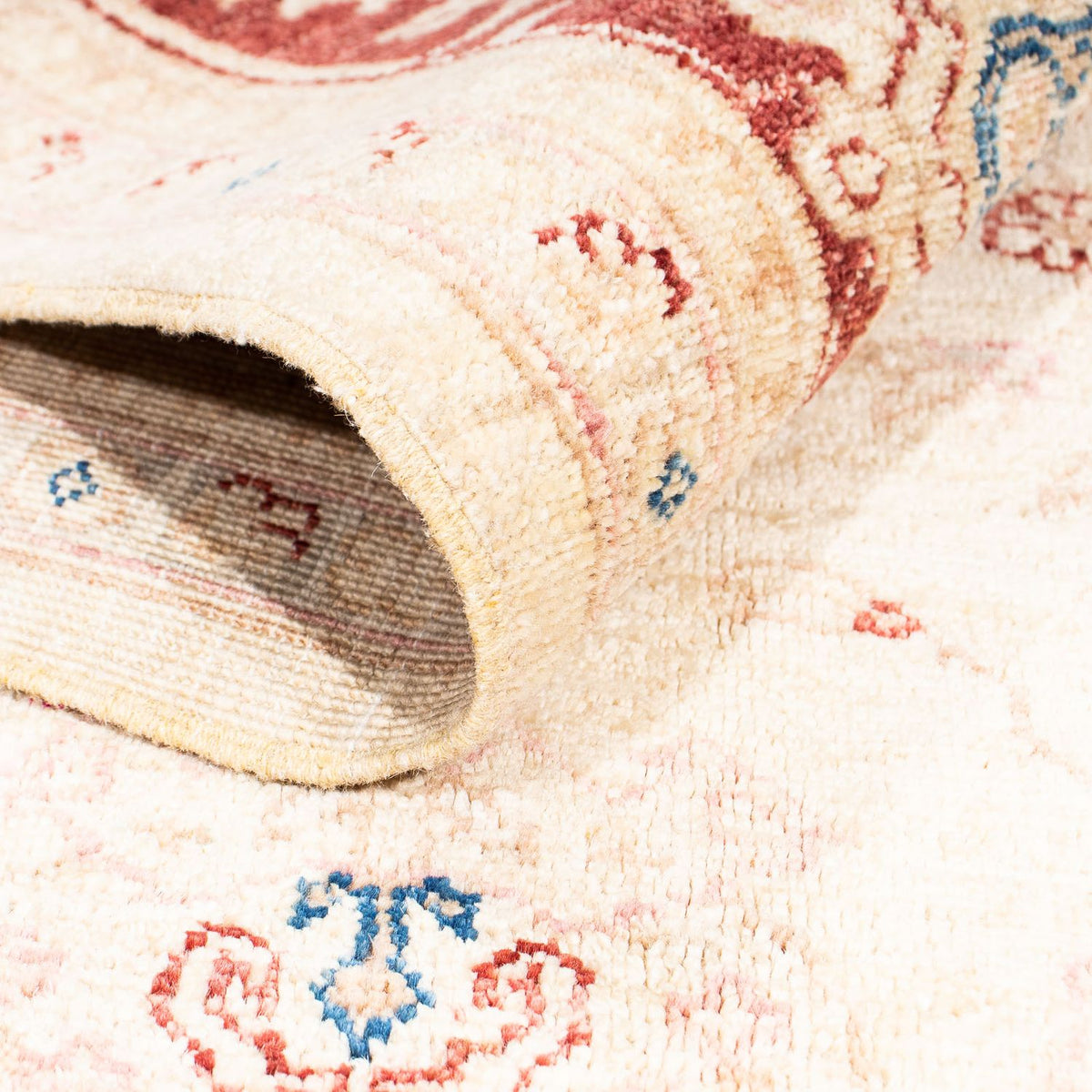 Ziegler Carpet - 236 x 170 cm - beige