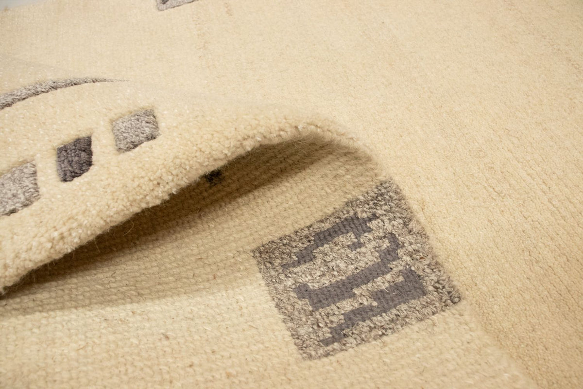 Nepal mattan - 160 x 90 cm - beige