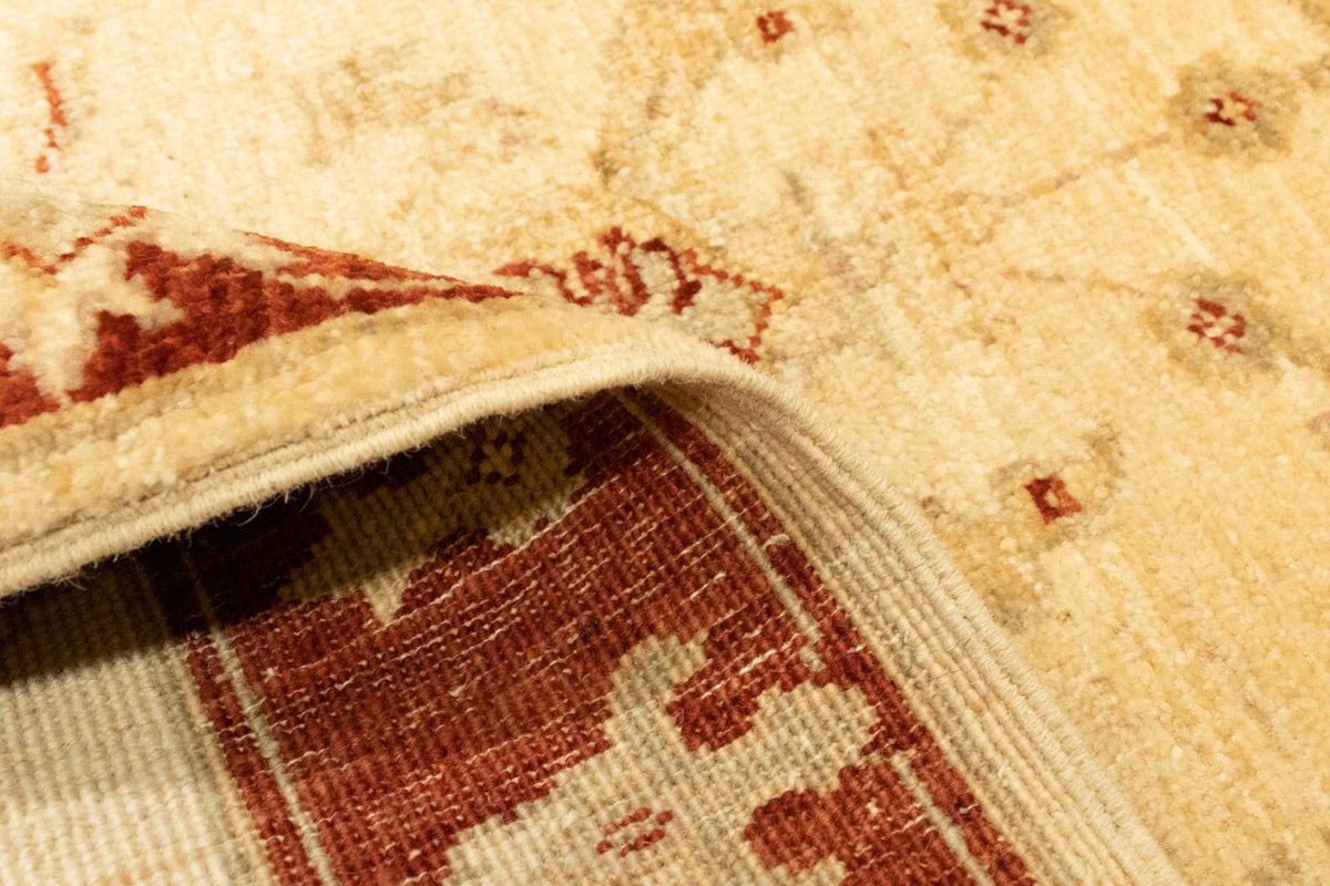 Ziegler Carpet - 115 x 83 cm - beige