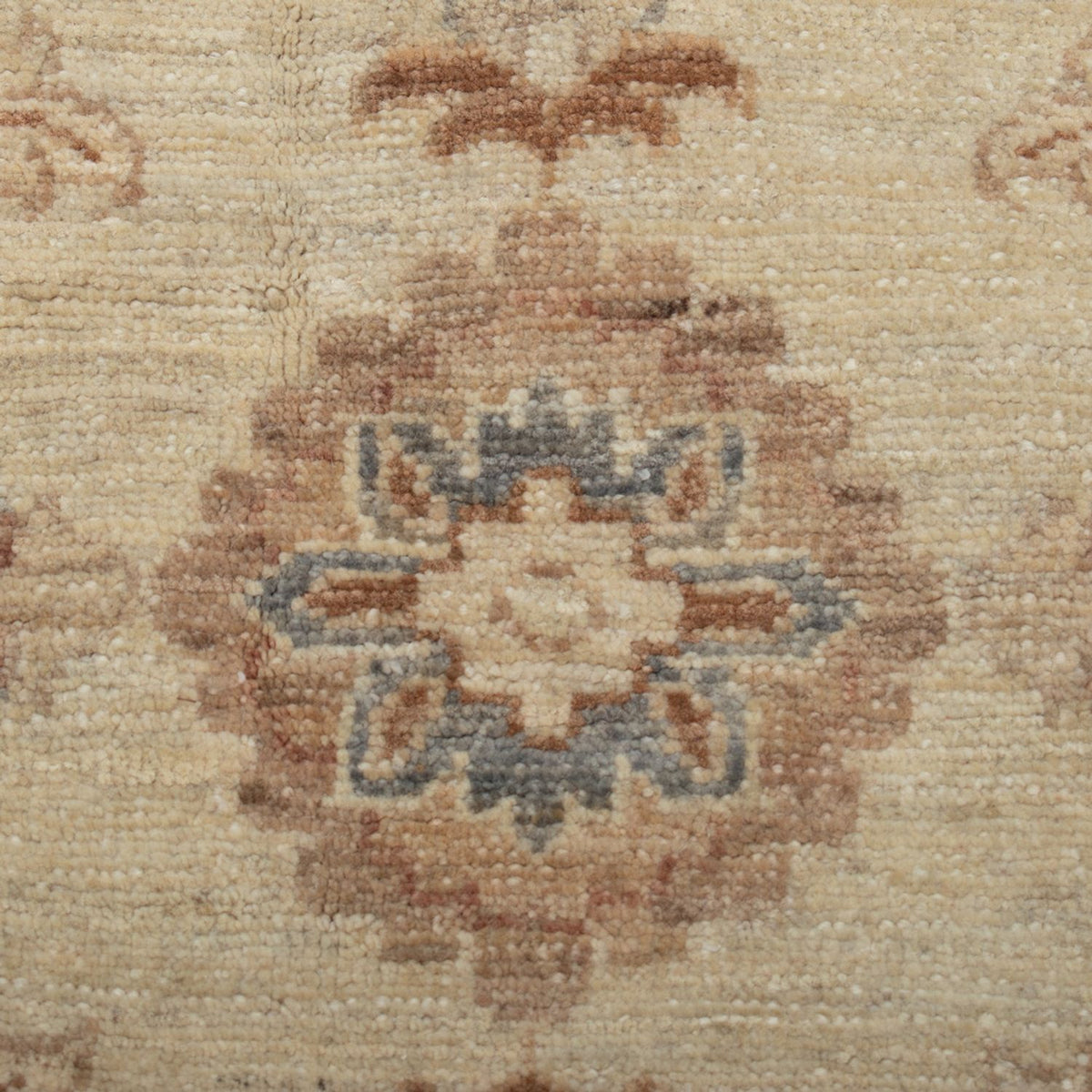 Ziegler Carpet - 487 x 280 cm - beige
