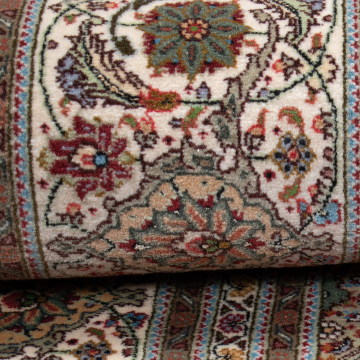 Persisk matta - Tabriz - Royal - 600 x 200 cm - röd