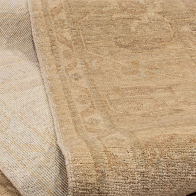 Ziegler Carpet - 234 x 171 cm - beige