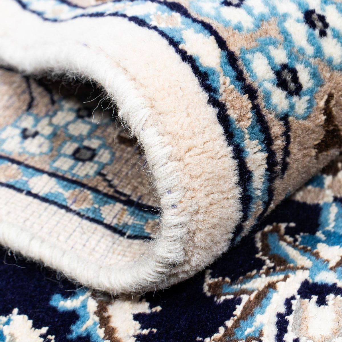 Persisk matta - Nain - 290 x 201 cm - svart