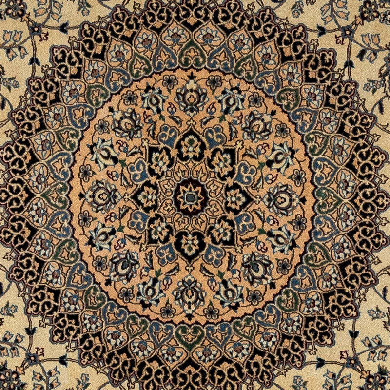 Persisk matta - Nain kvadrat  - 307 x 296 cm - beige