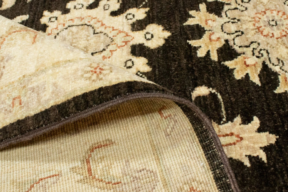 Ziegler Carpet - 200 x 144 cm - mörkgrå