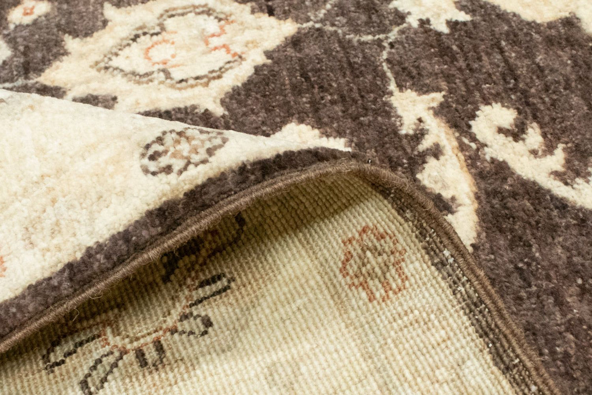 Ziegler Carpet - 185 x 148 cm - mörkbrun