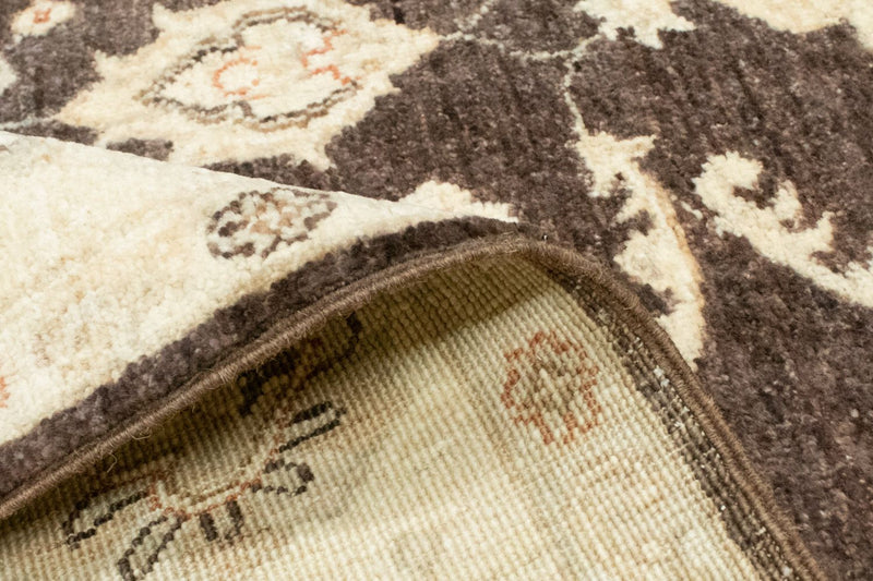 Ziegler Carpet - 185 x 148 cm - mörkbrun