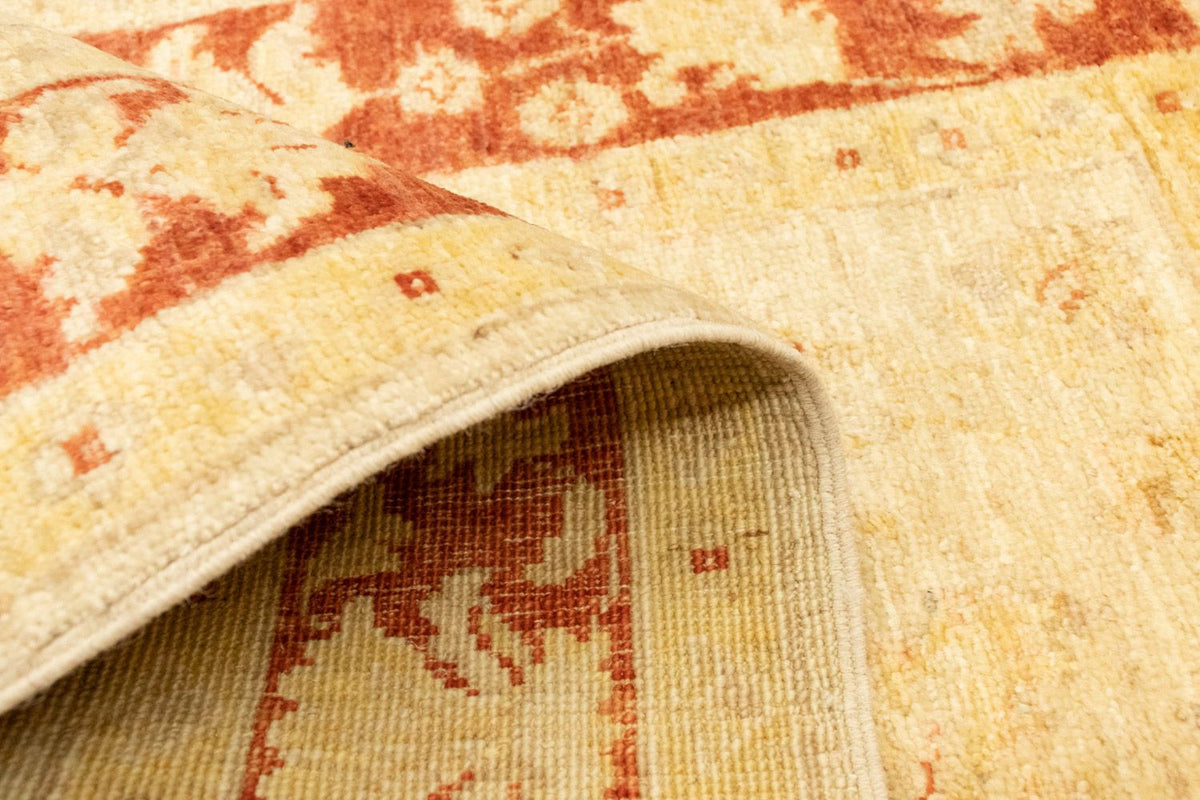 Ziegler Carpet - 139 x 70 cm - beige