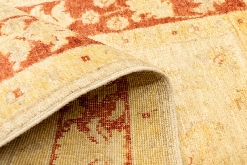 Ziegler Carpet - 139 x 70 cm - beige