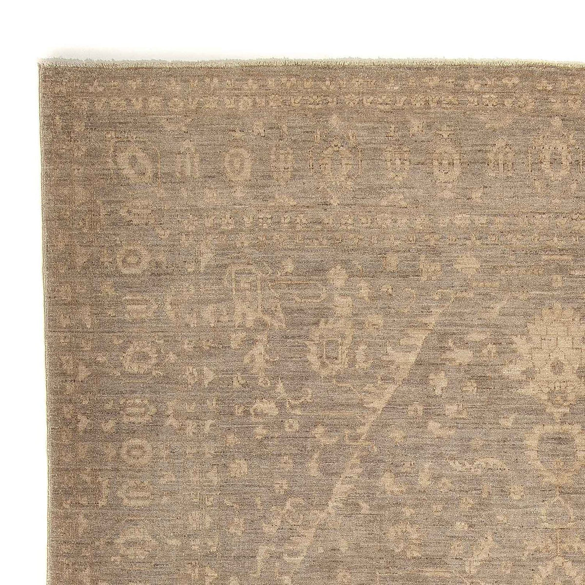 Ziegler Carpet - 303 x 261 cm - ljusbrun