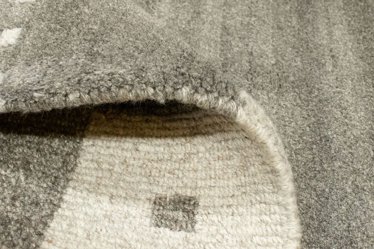 Nepal mattan - 200 x 140 cm - grått