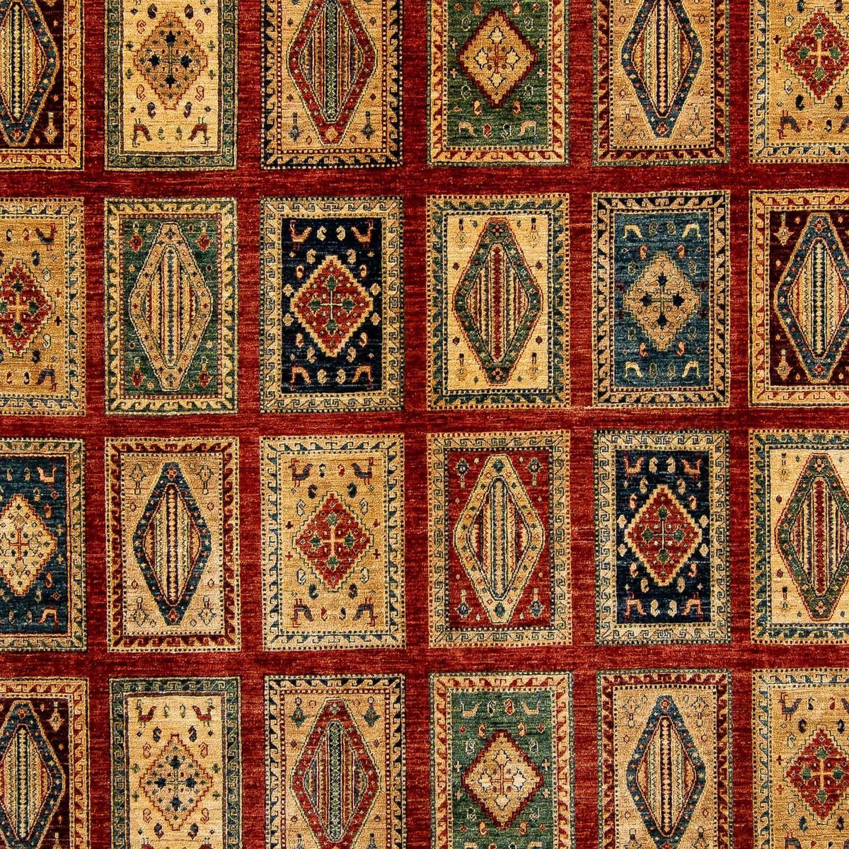 Persisk matta - Nomadic - 384 x 302 cm - mörkröd