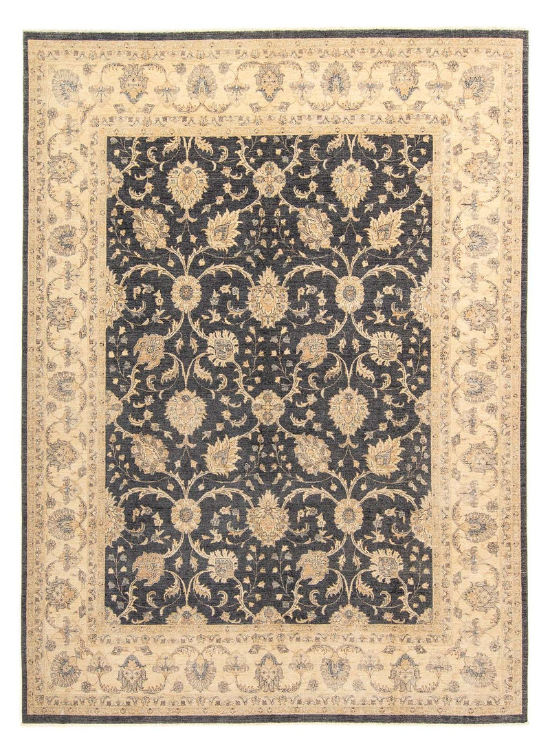 Ziegler Carpet - Modern - 380 x 303 cm - mörkbrun