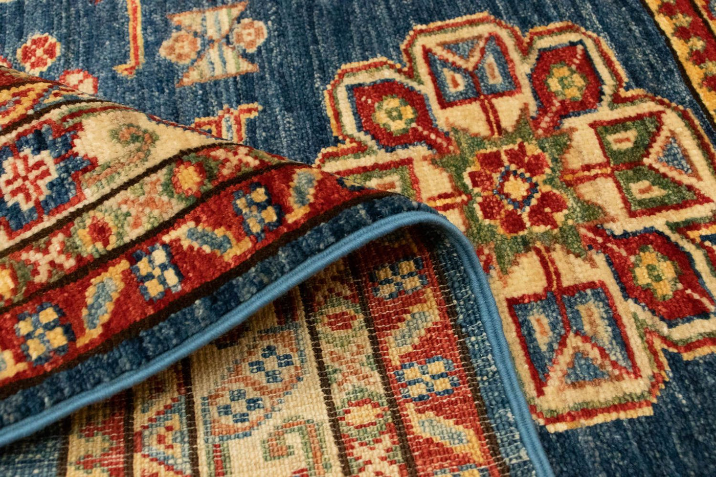 Kazak Mattan 126x85cm - Oriental Carpet