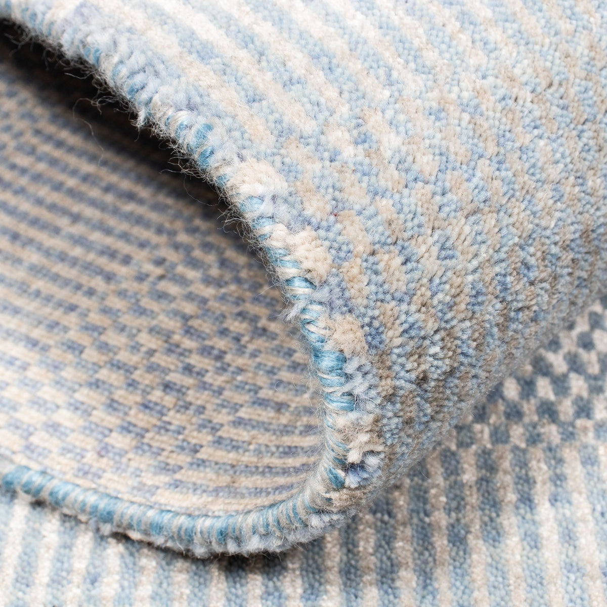 Designermatta - 200 x 142 cm - grått