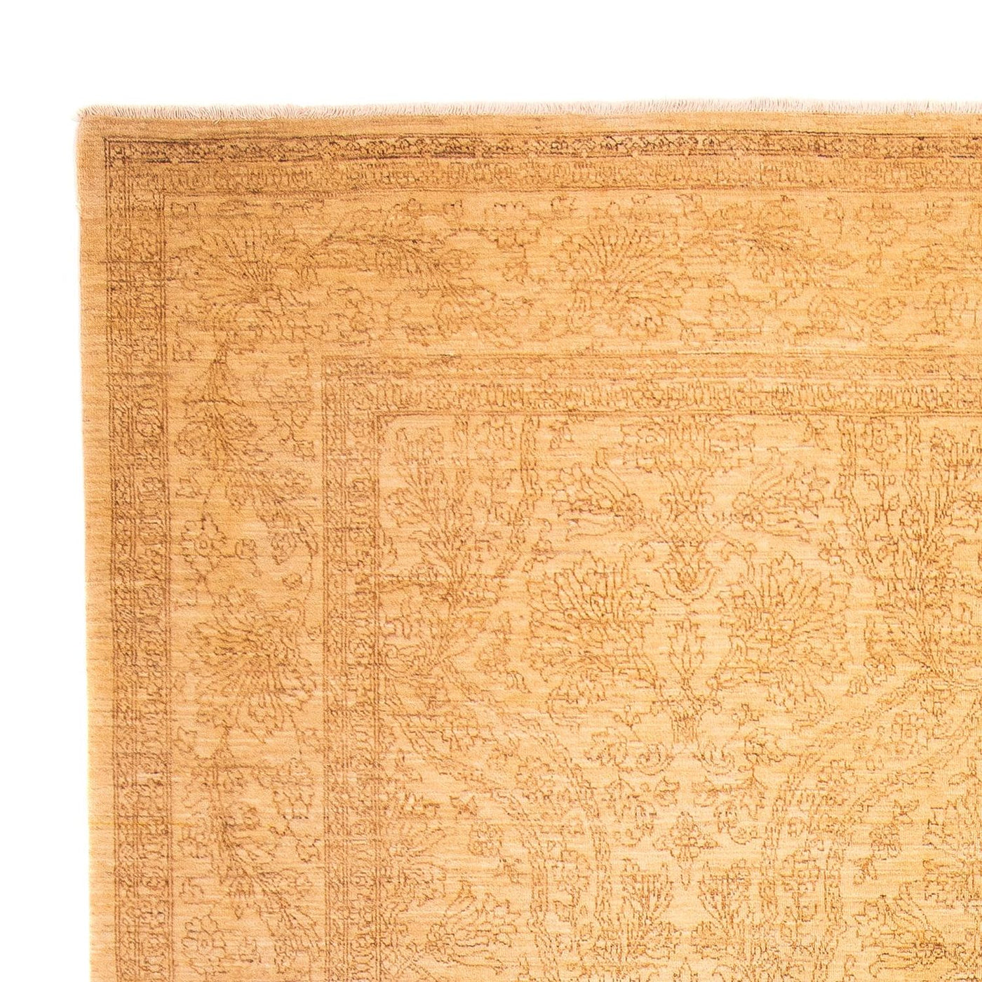 Ziegler Carpet - 155 x 122 cm - ljusbrun