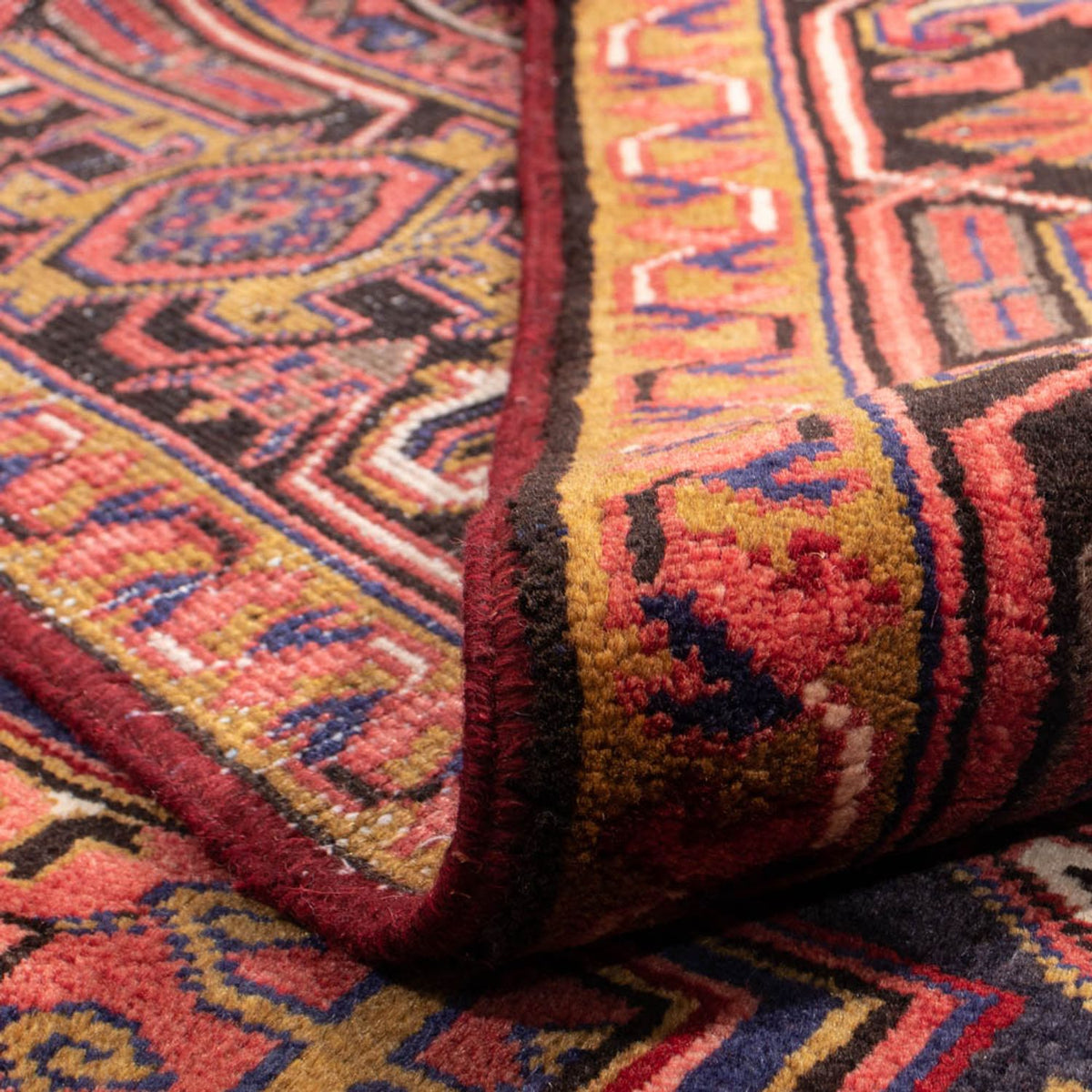 Persisk matta - Nomadic - 342 x 243 cm - ljusröd