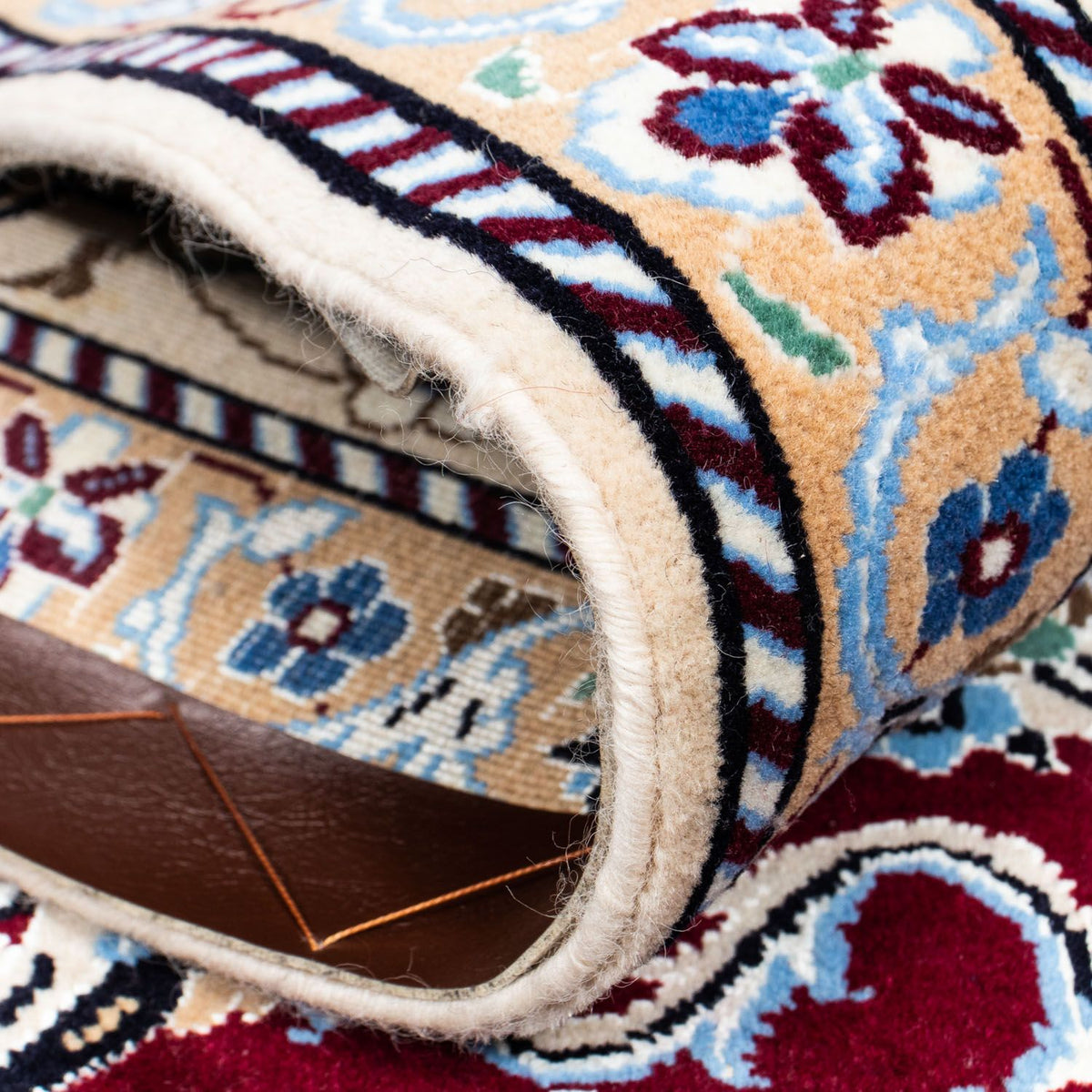 Persisk matta - Nain - Royal - 305 x 204 cm - röd