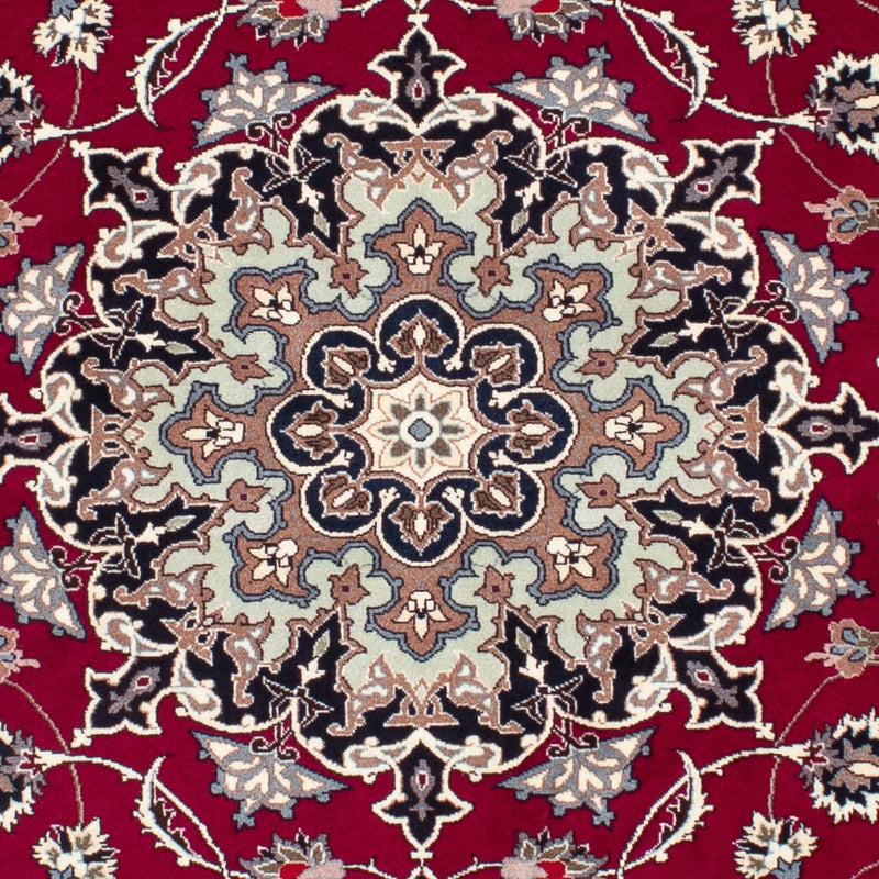 Persisk matta - Tabriz - Royal - 184 x 154 cm - mörkröd
