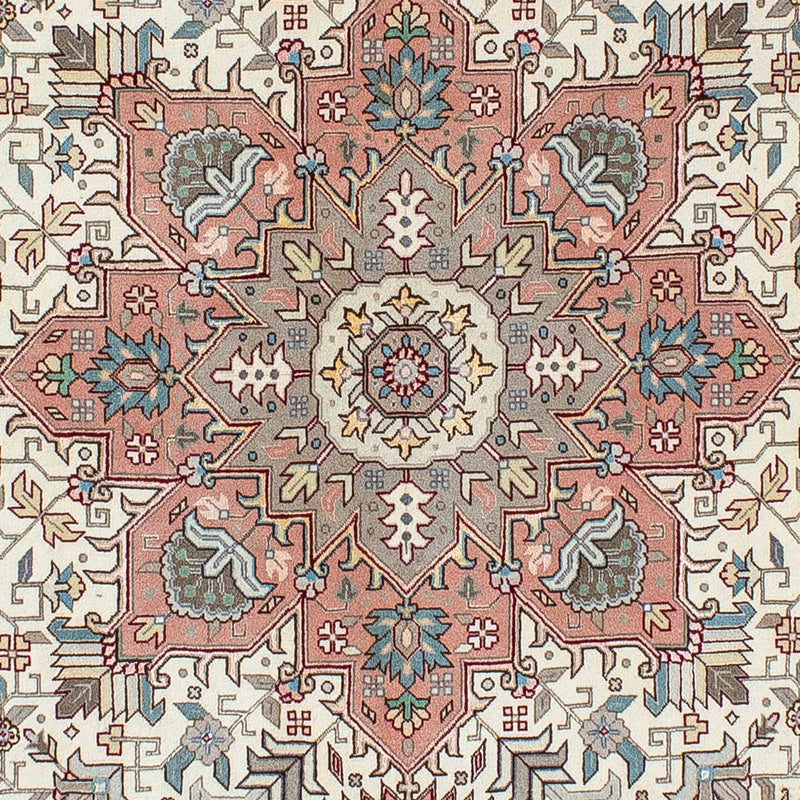 Persisk matta - Tabriz - Royal - 200 x 151 cm - beige