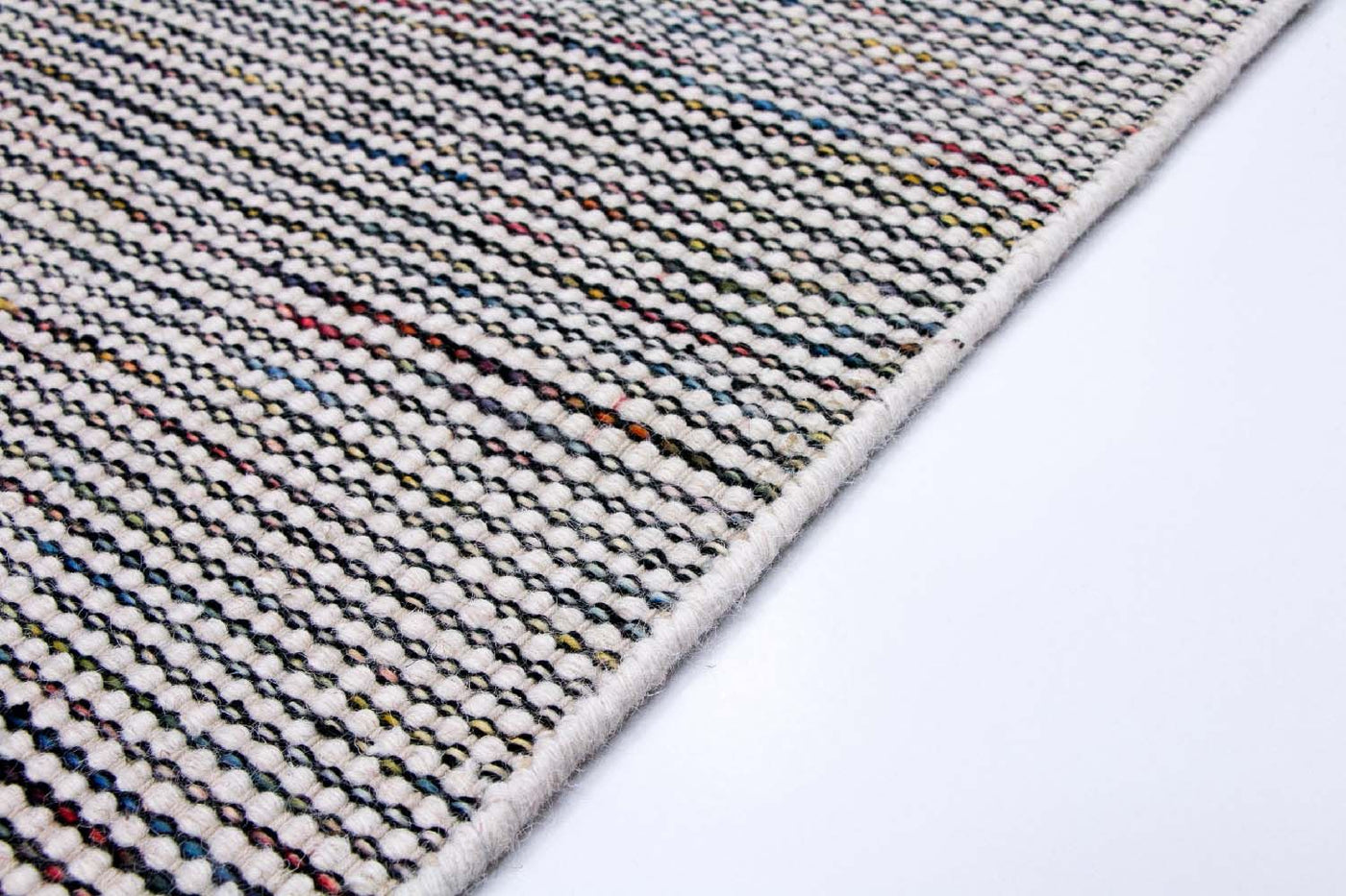 Modern kilim Mattan Arvin - Ullmatta
